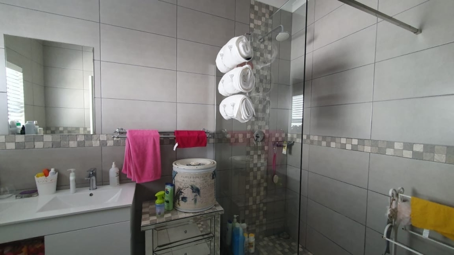 3 Bedroom Property for Sale in Columbine Western Cape